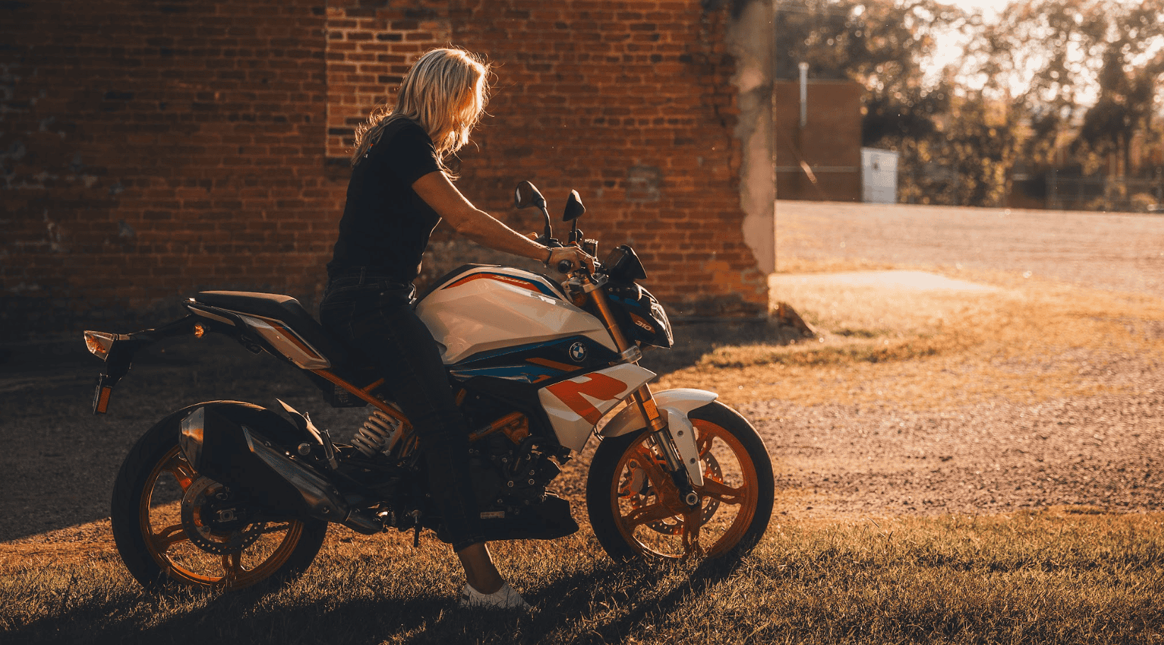 Does Motorcycle Armor Expire? The Hidden Shelf Life of Your Safety Gear