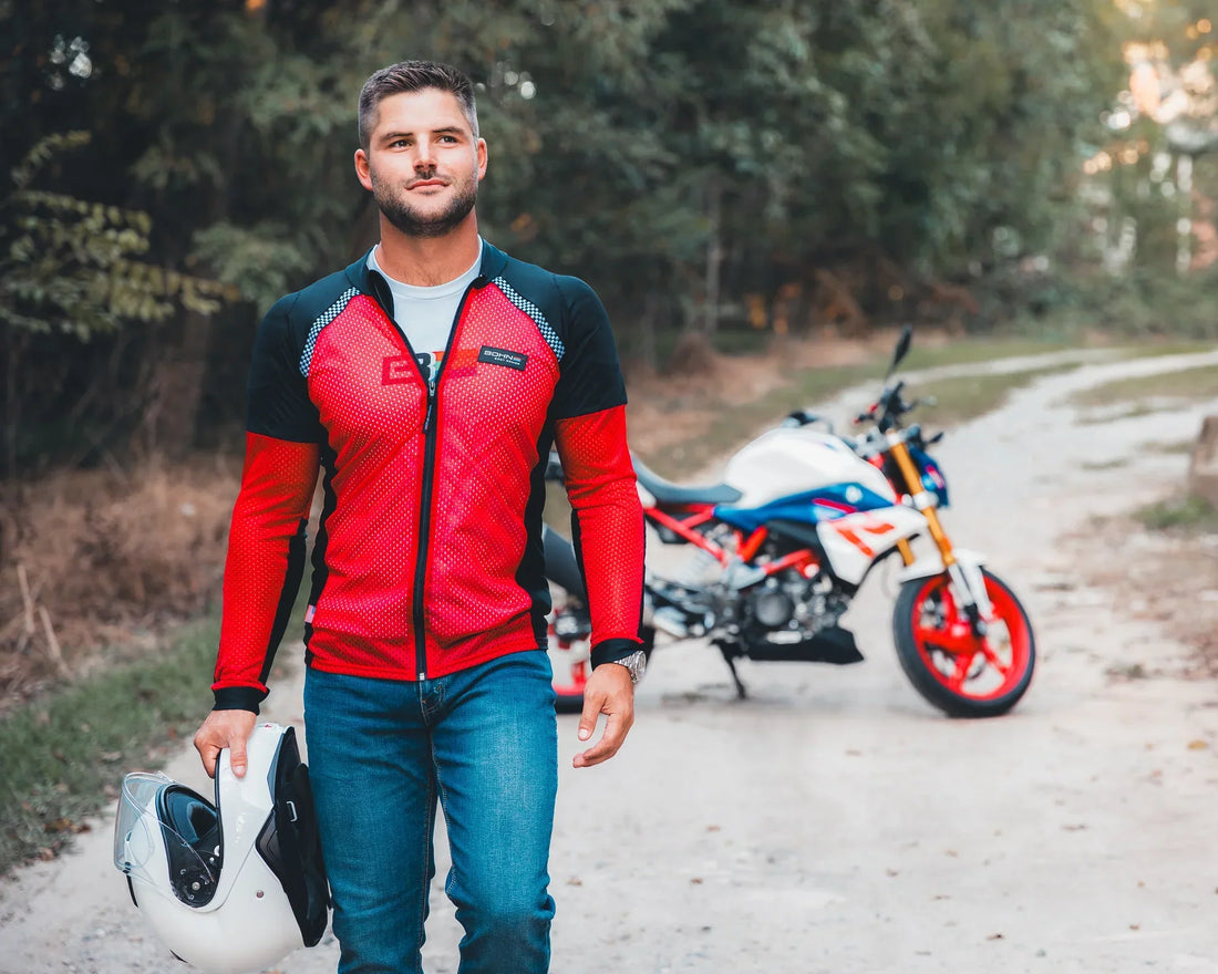 Motorcycle Gear for Commuters: The 'Invisible' Protection Guide